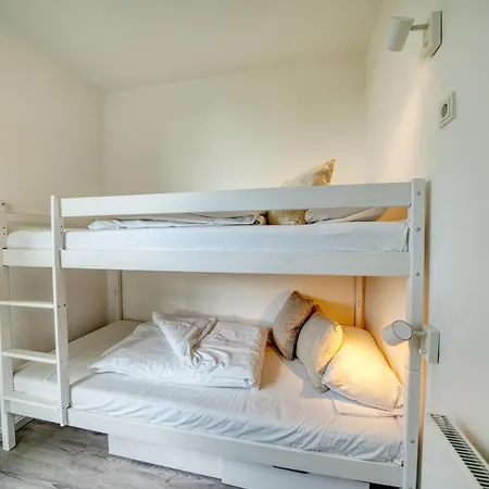- Haus A, App 0aeg05 Appartement